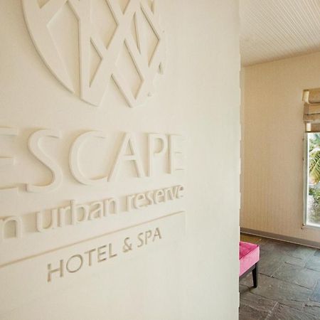 Escape Hotel & Spa Бангалор Экстерьер фото